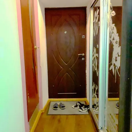 Apartment Near The City Center *